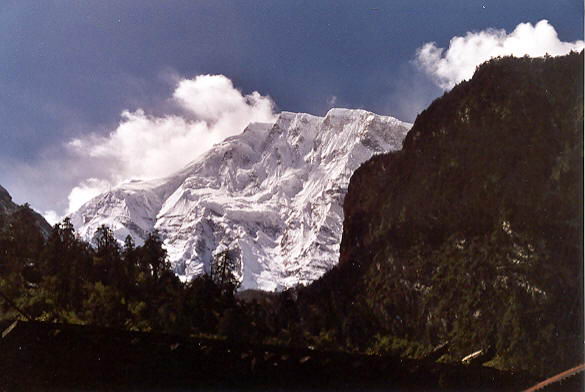 Lamjung Himal