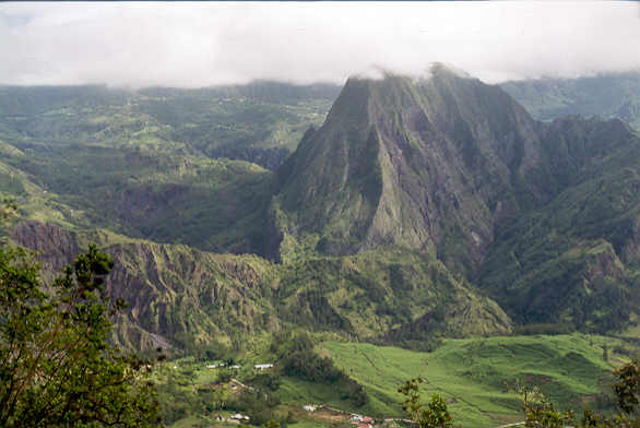 Piton d'Enchaing